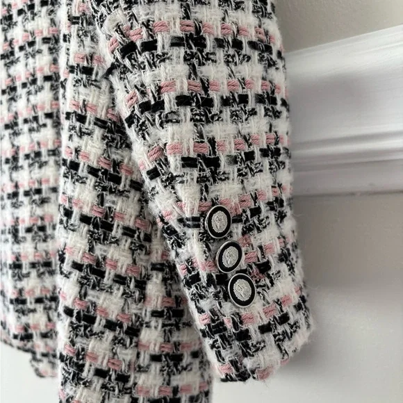 Zara Women's Black, White, Pink, Tweed Blazer - Picture 5 of 6